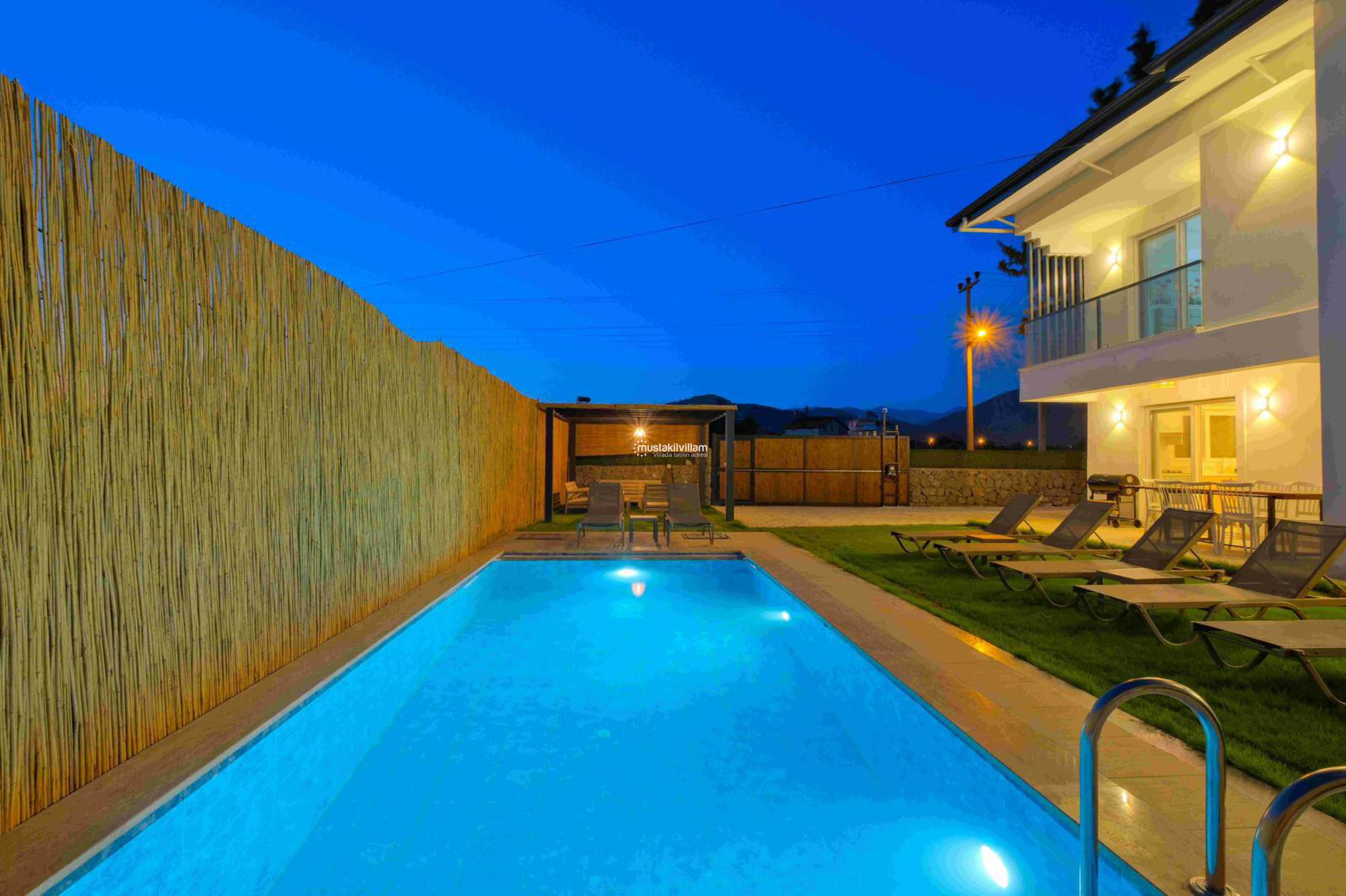 merkez-fethiye-kiralik-villa-belis-01-3_346.jpeg