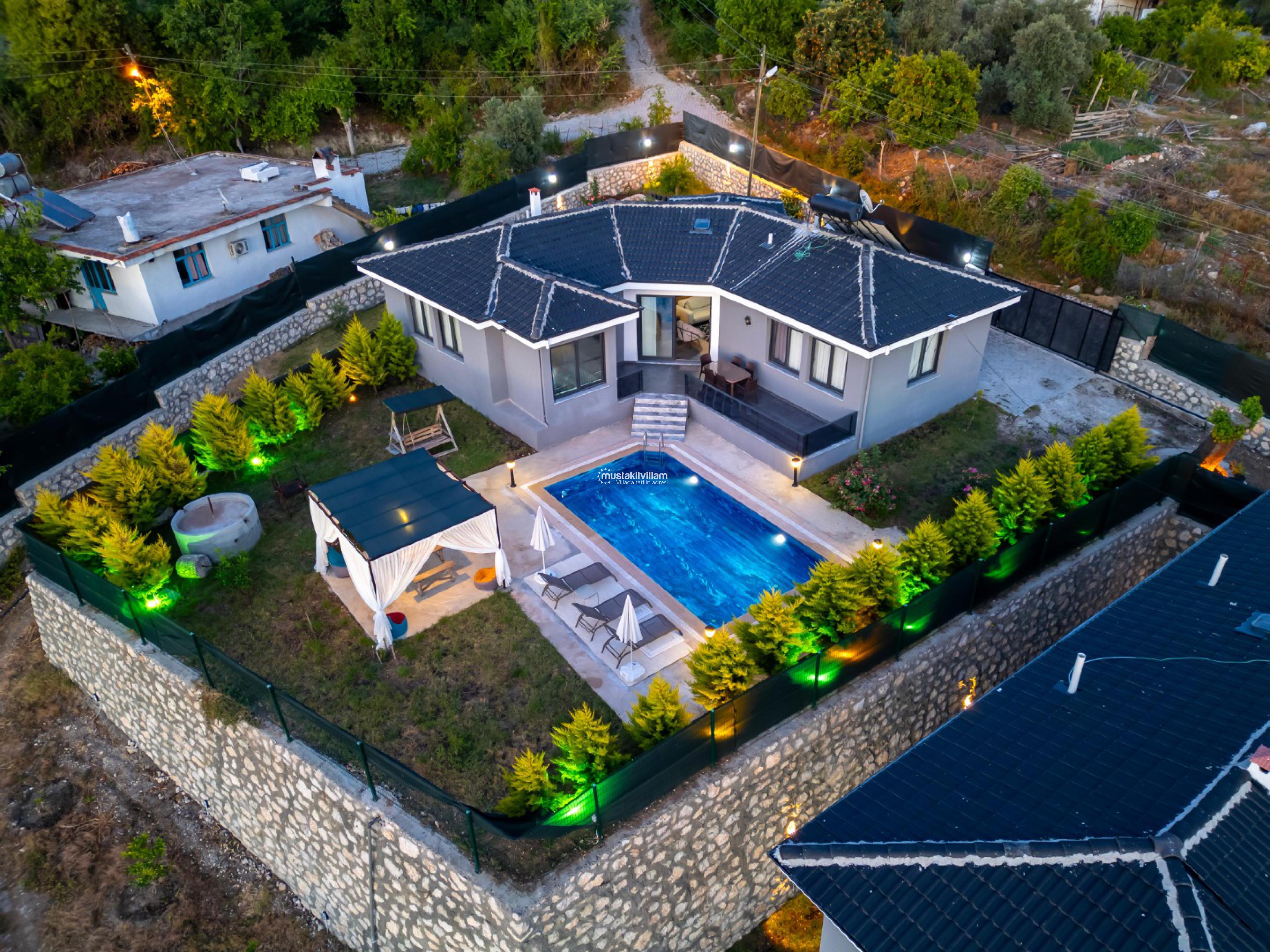 seydikemer-fethiye-kiralik-villa-louise-01-9_452.jpg