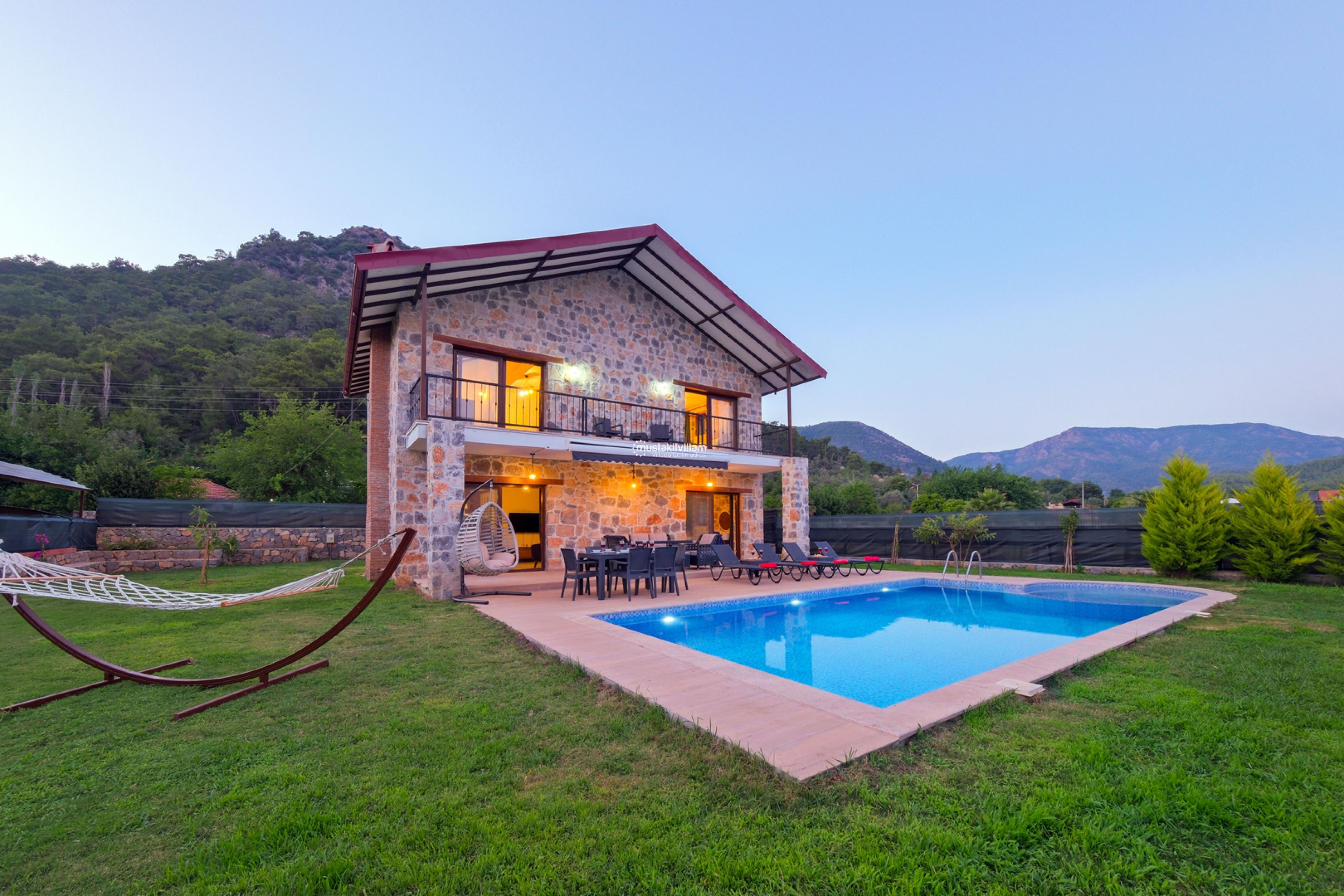 gocek-fethiye-kiralik-villa-inlice-ada024_477.JPG