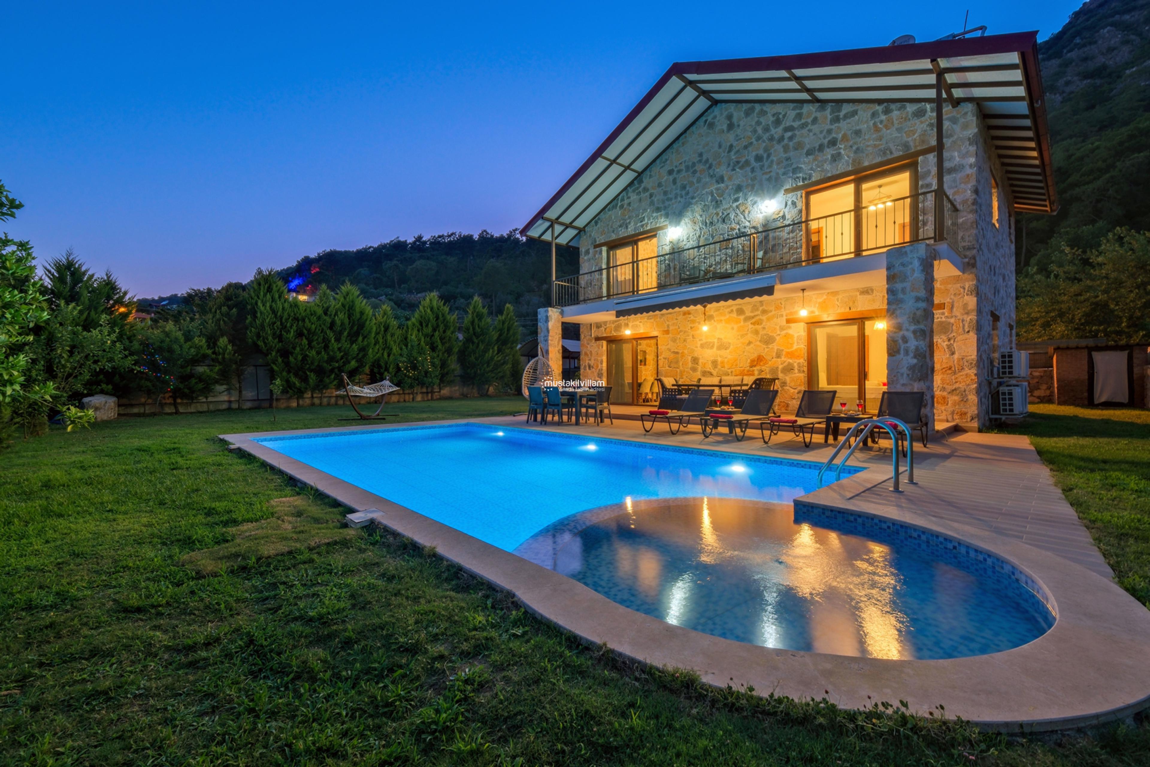 gocek-fethiye-kiralik-villa-inlice-ada027_860.JPG