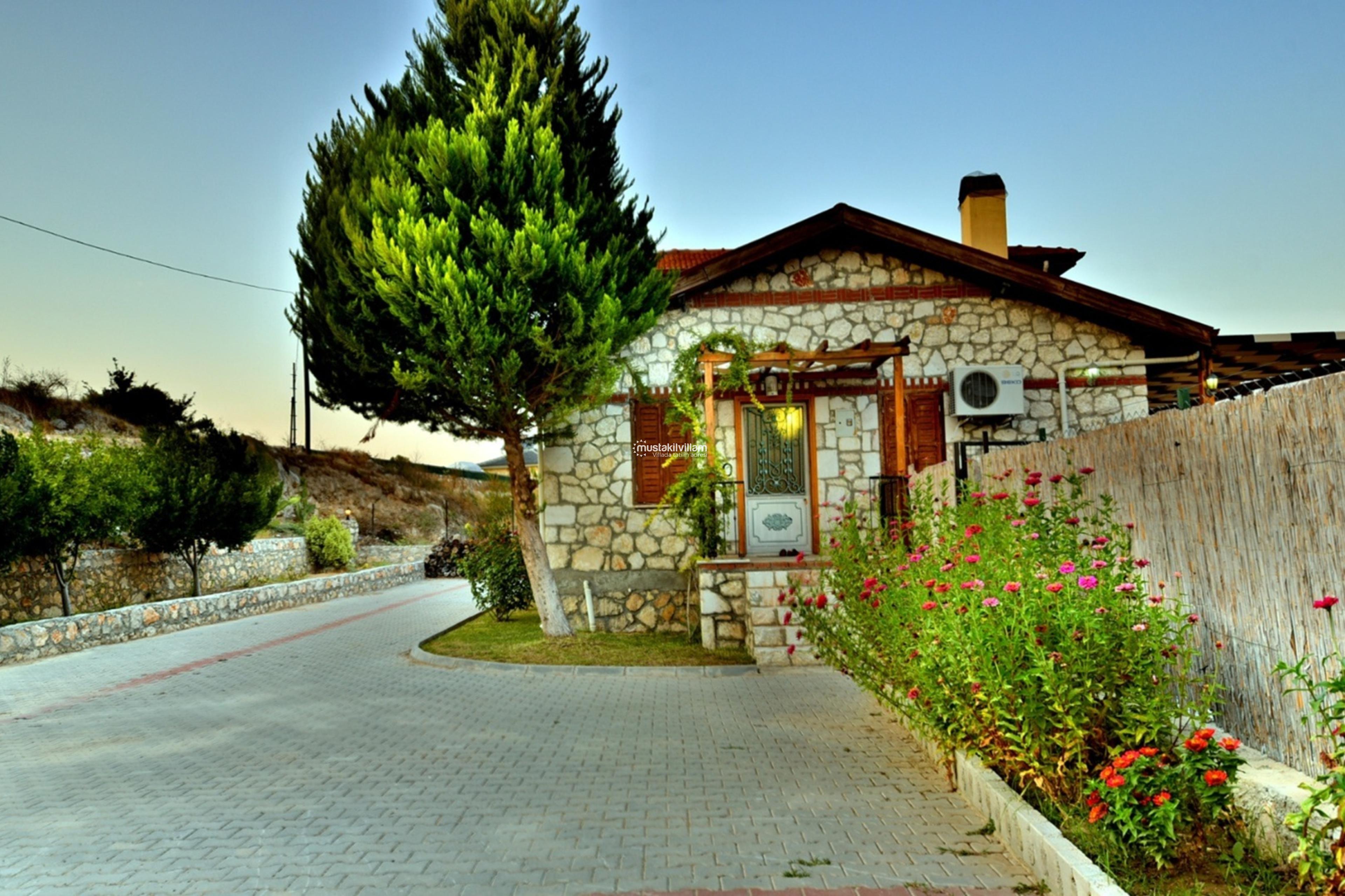 seydikemer-fethiye-kiralik-villa-tlos-doger018_780.JPG