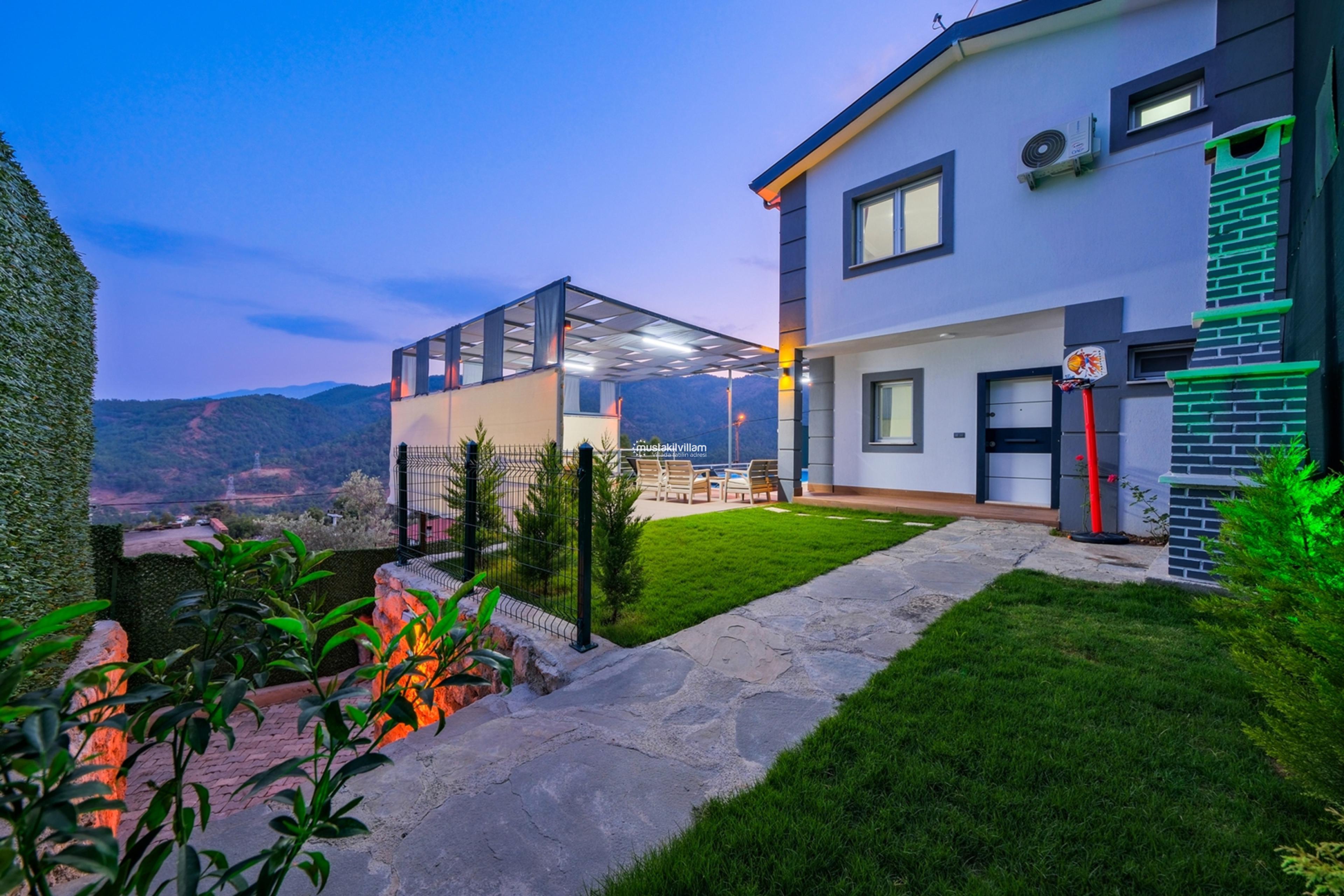 yakacik-fethiye-kiralik-villa-ucarya089_363.jpg