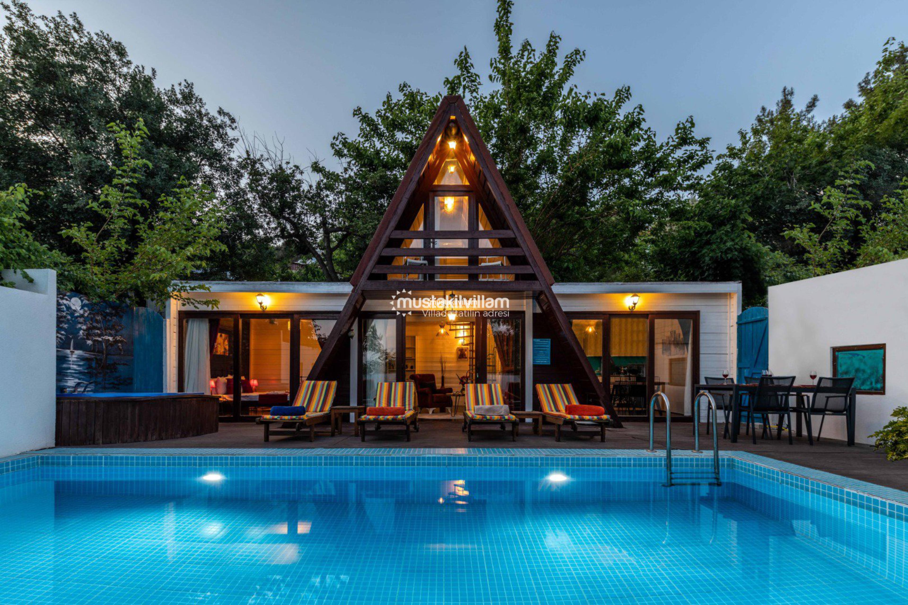 Sapanca’da Isıtmalı Havuzlu Villa ile Sakin Bir Tatil 