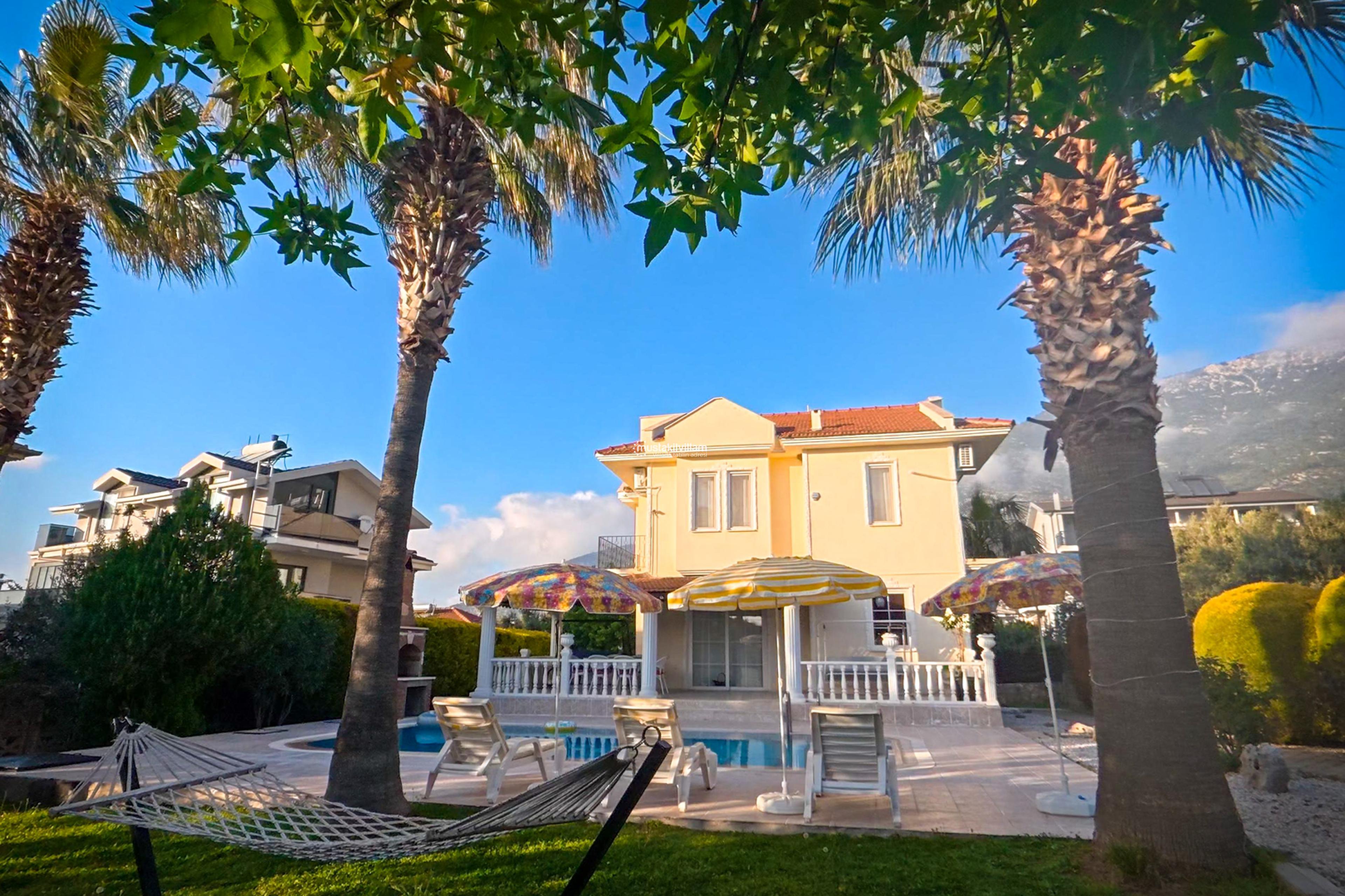 oludeniz-kiralik-villa-the-yellow033_4075.jpg