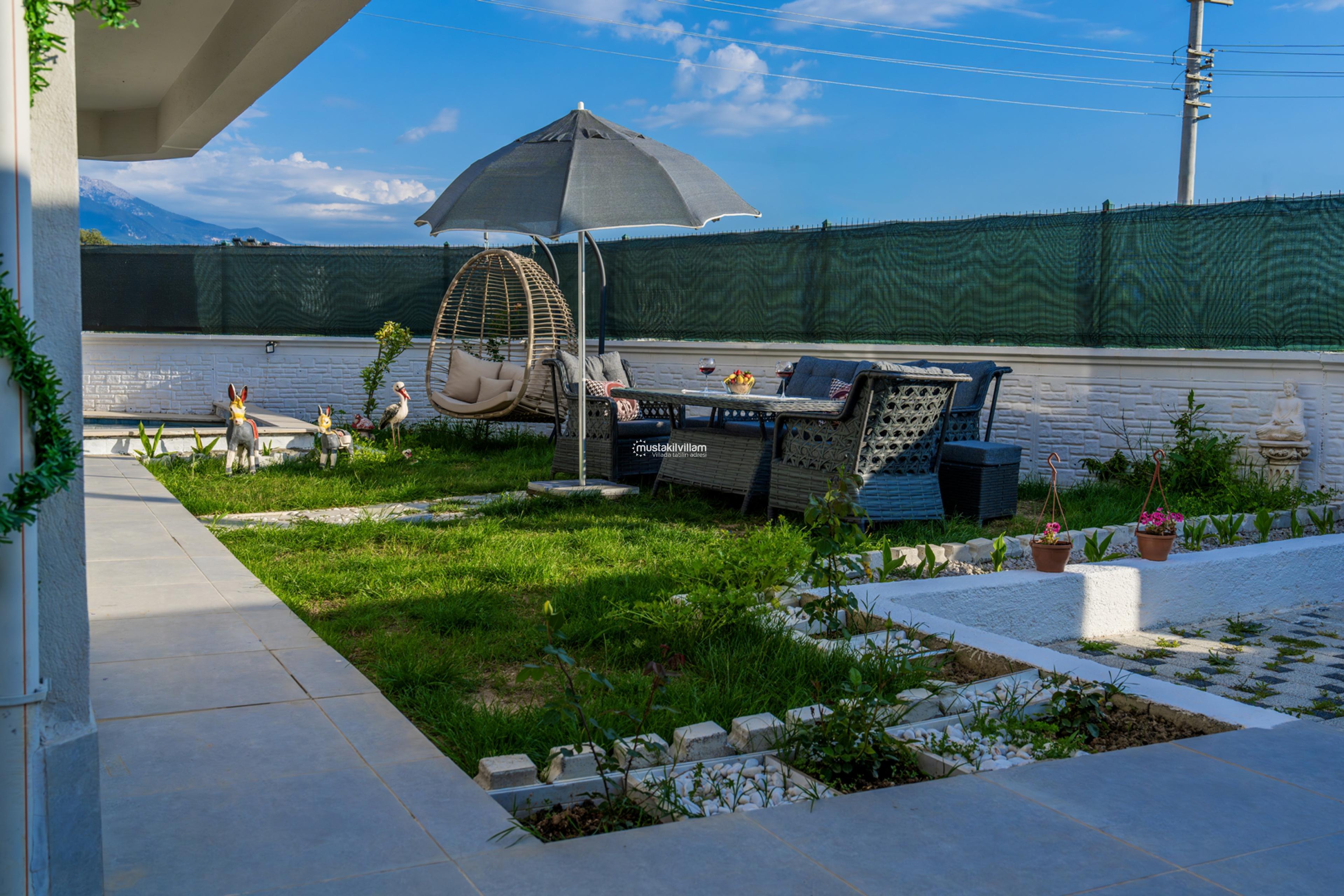gerisburnu-seydikemer-kiralik-villa-baskent-1020_3332.jpg