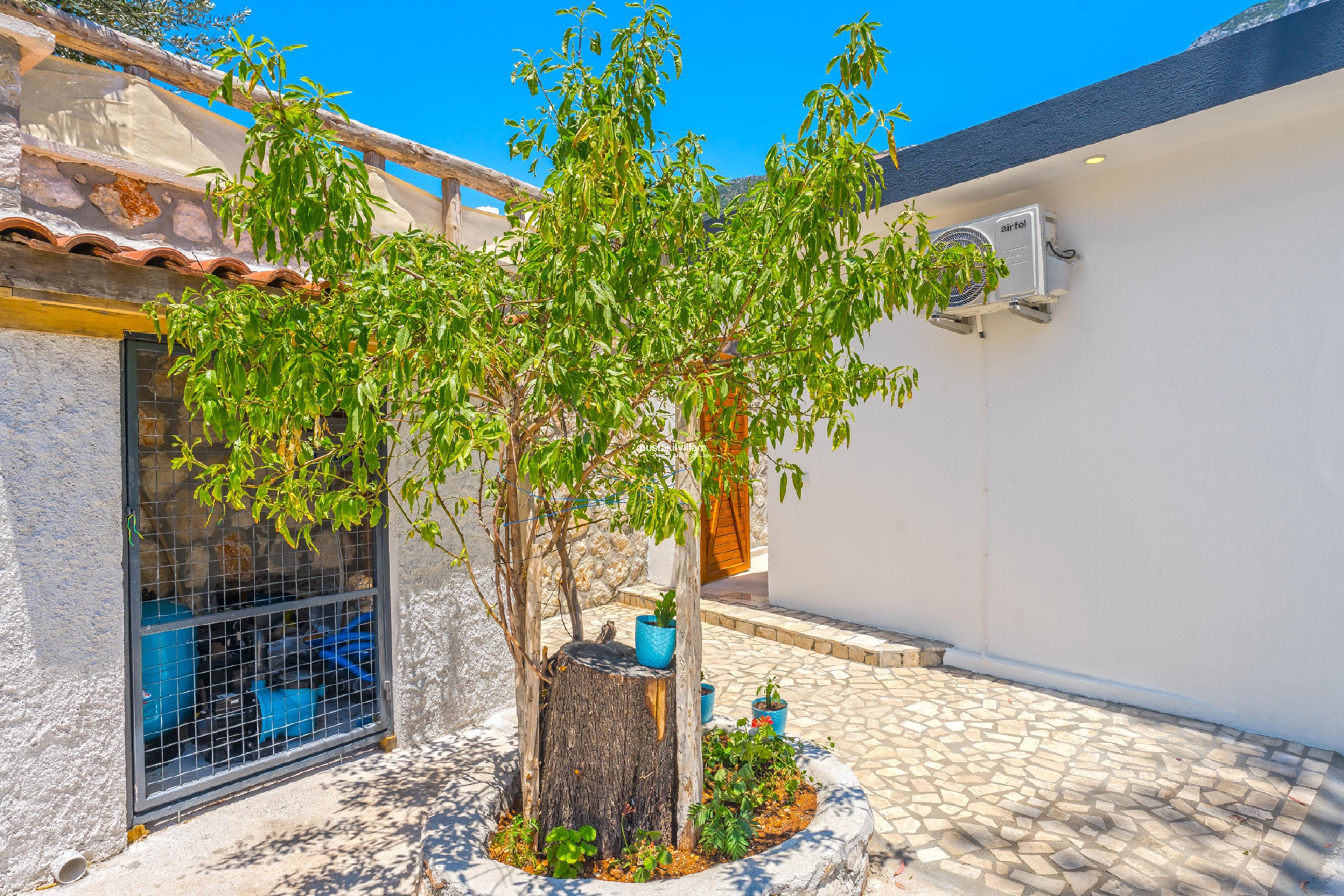 ordu-kalkan-kiralik-villa-virella012_2266.jpg