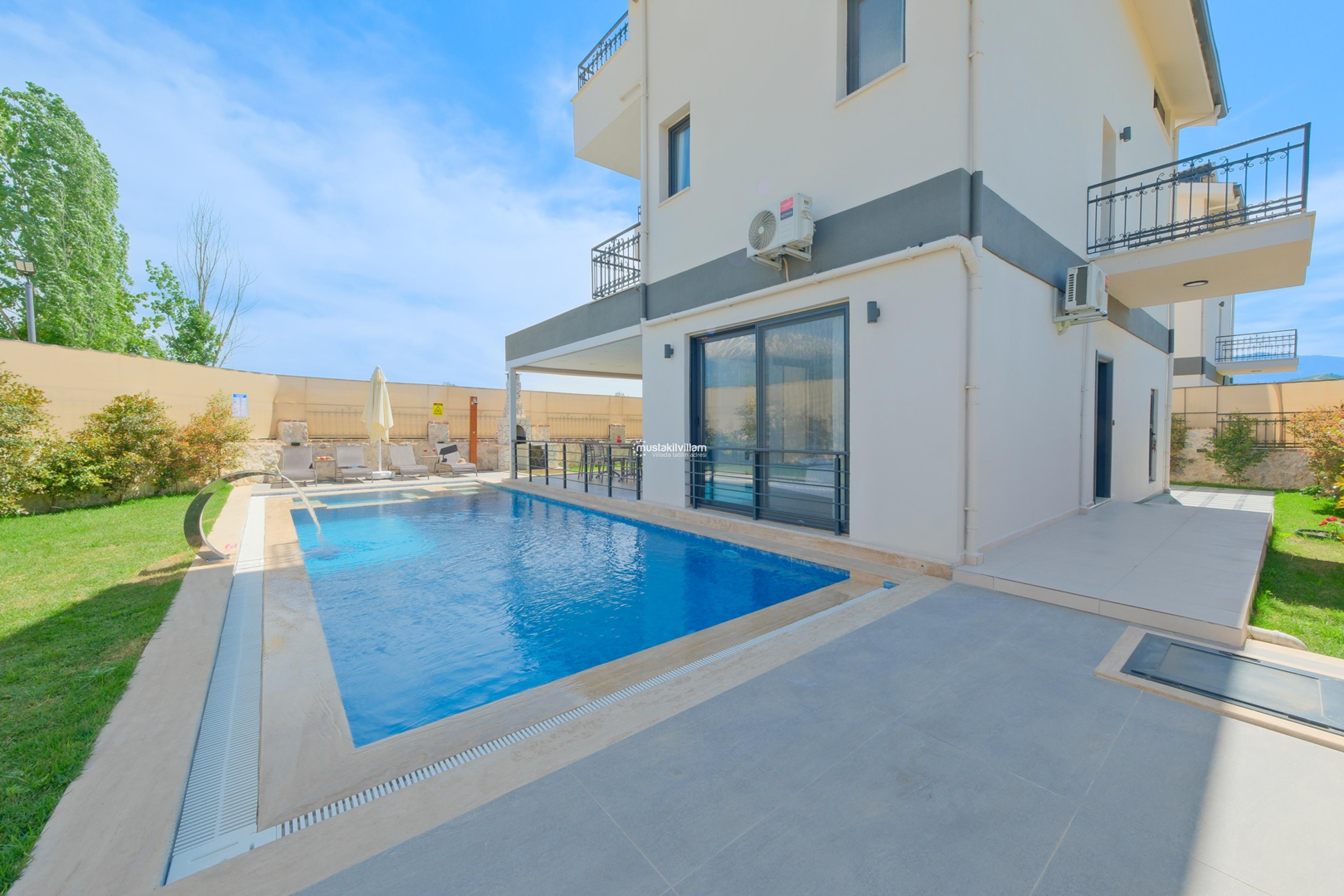 fethiye-seydikemer-kiralik-villa-ayy033_7454.jpg