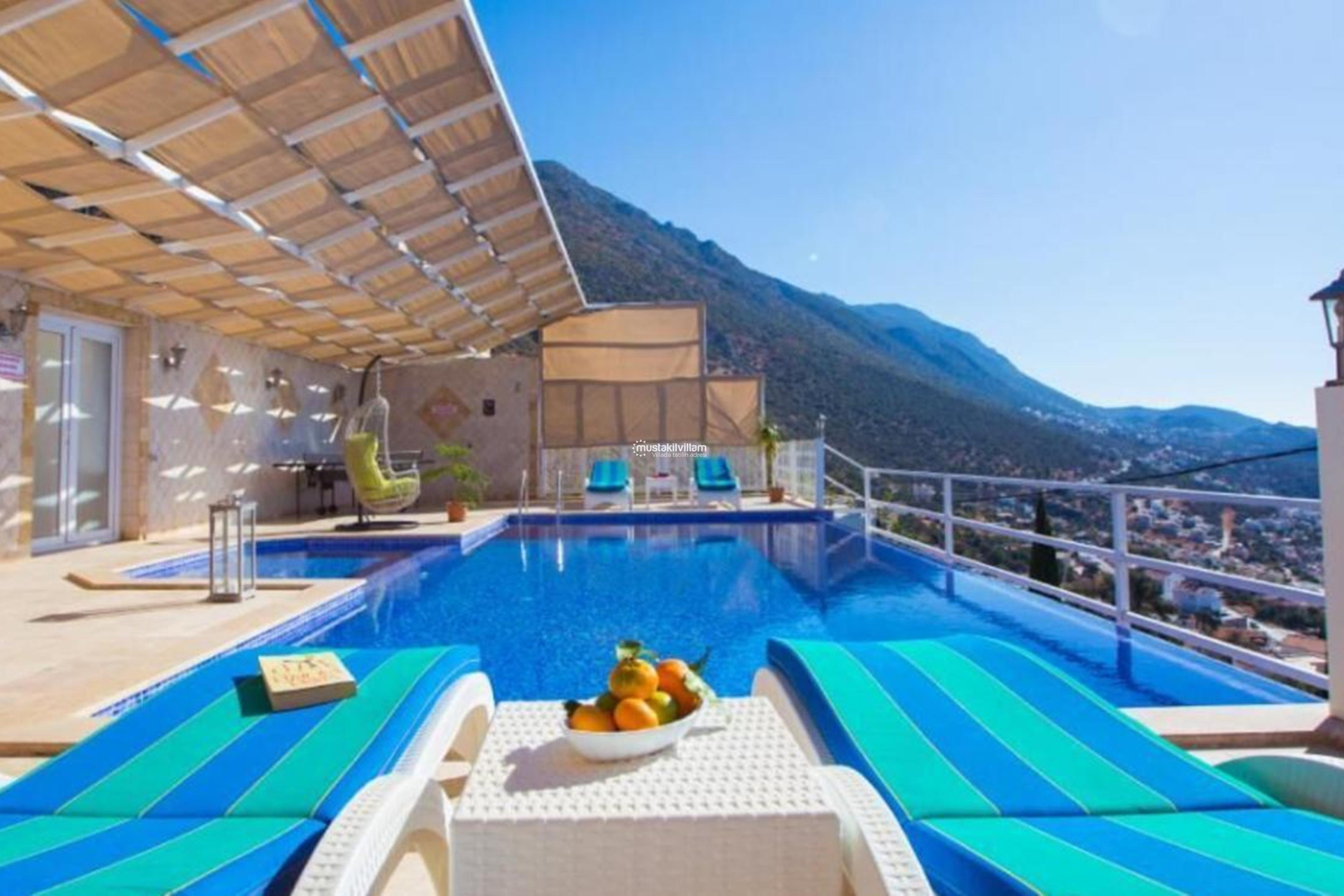 akbel-kalkan-villa-crescent007_5383.jpeg
