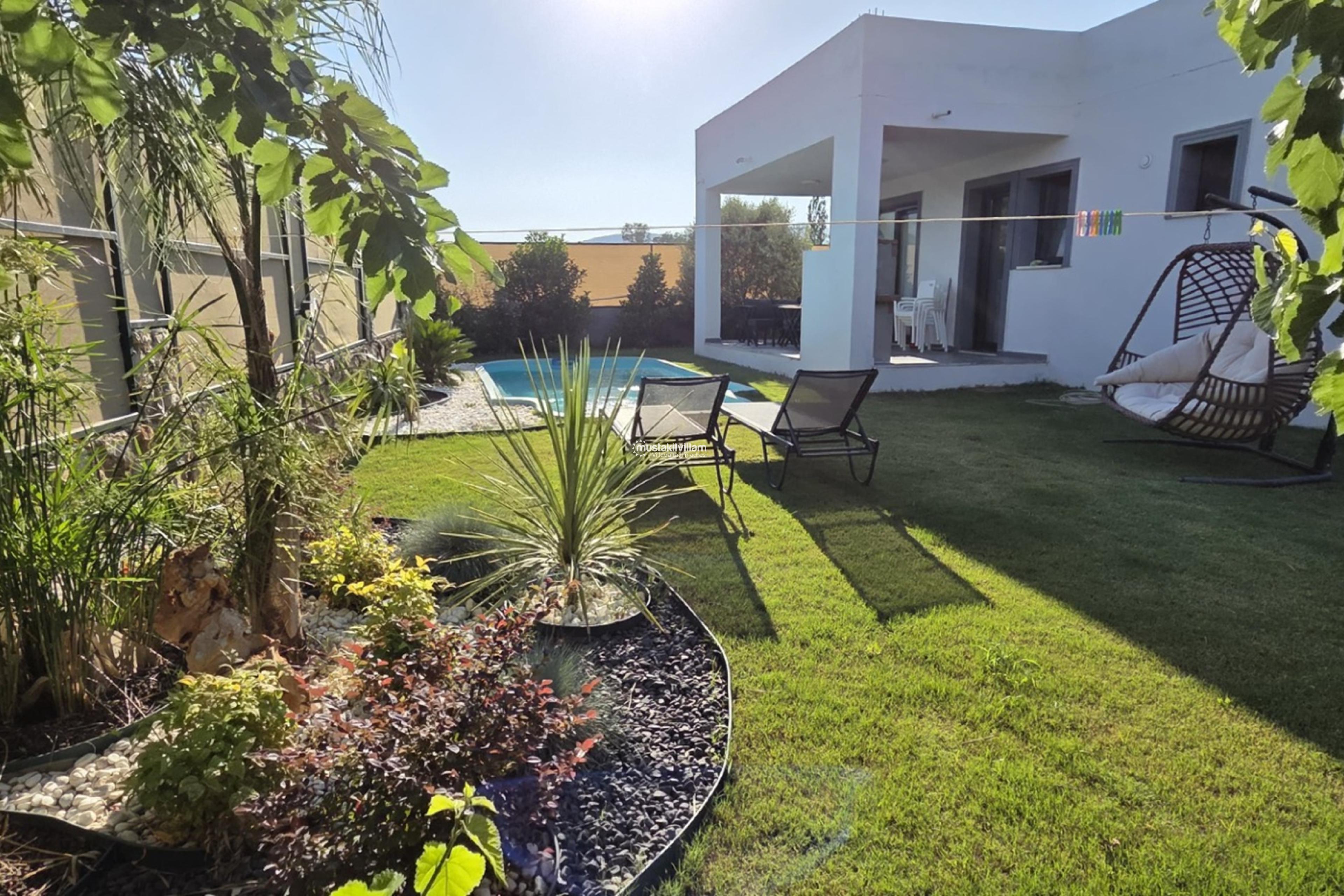 seydikemer-zorlar-fethiye-kiralik-villa-neruma030_3655.jpg