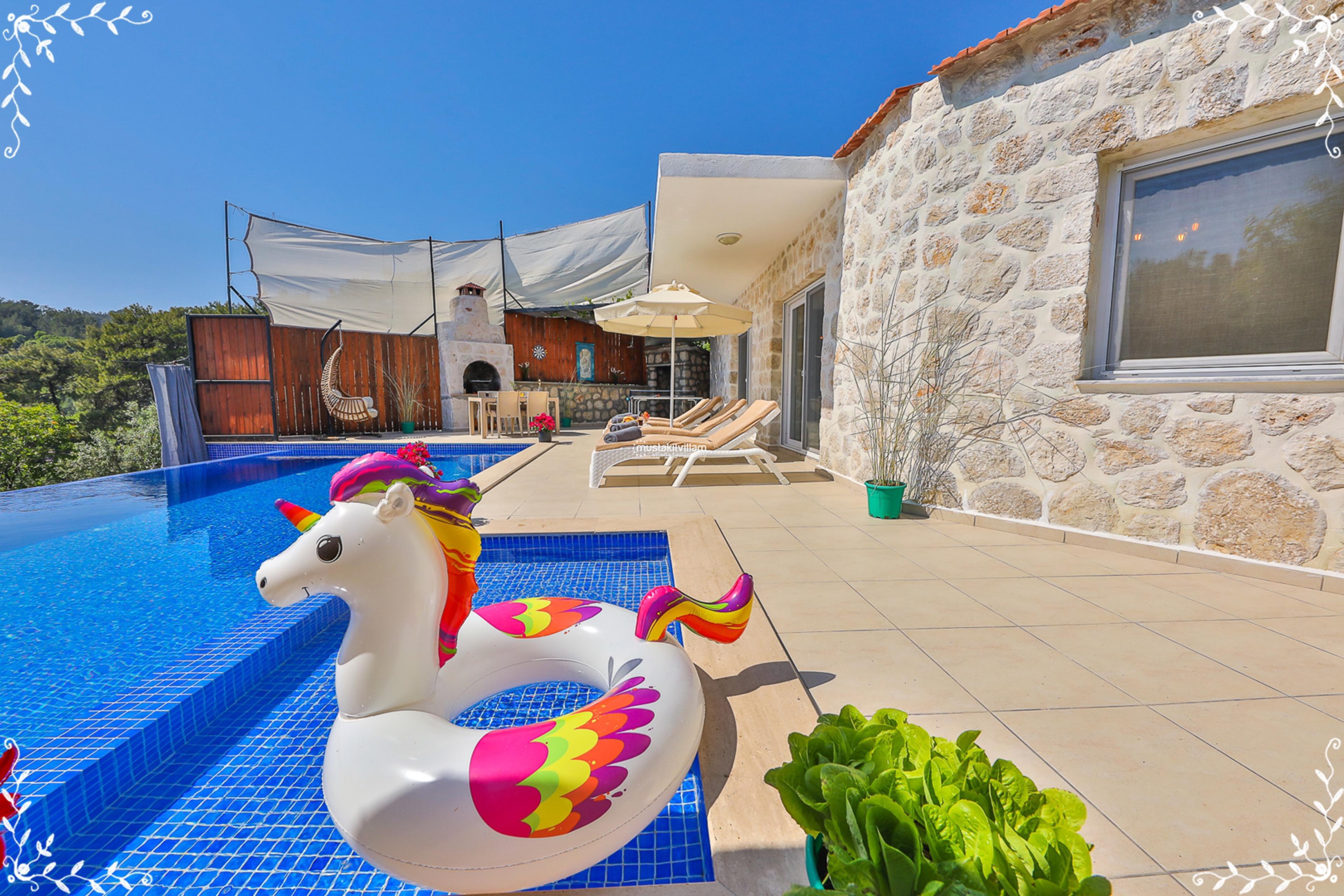 kalkan-islamlar-kiralik-villa-petek-1028_5921.jpg
