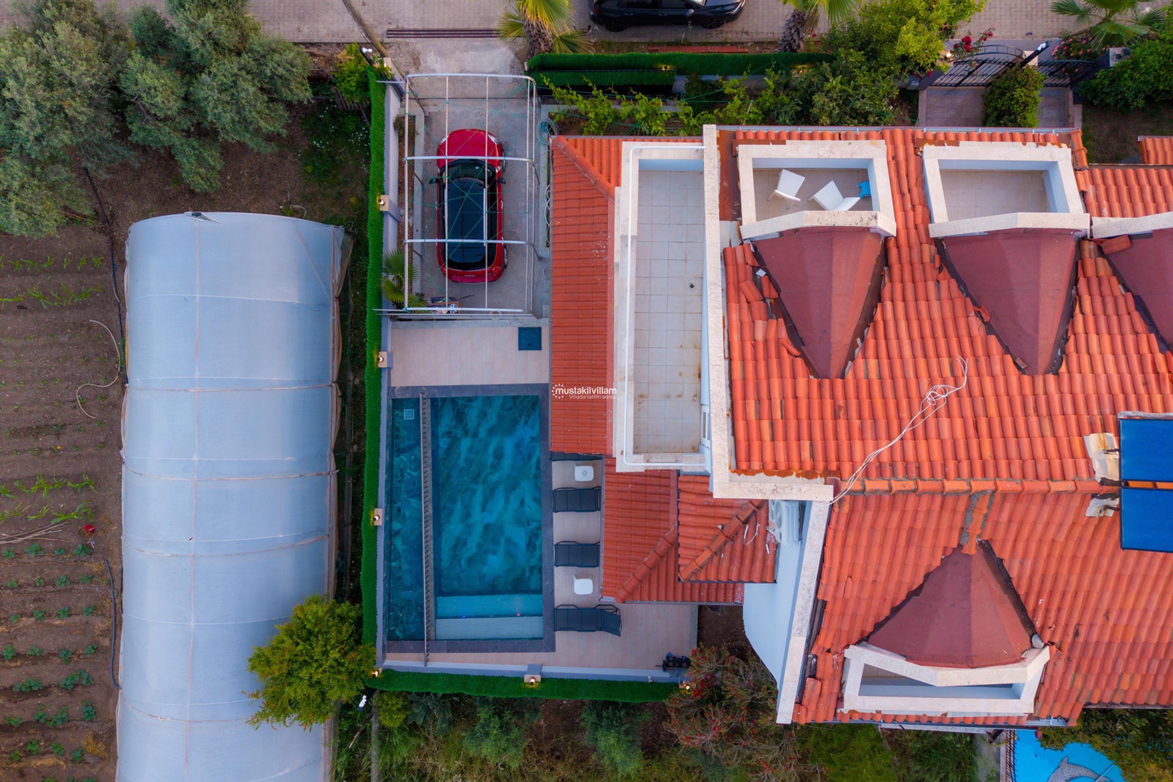 marmaris-armutalan-kiralik-villa-avlu042_753.jpeg