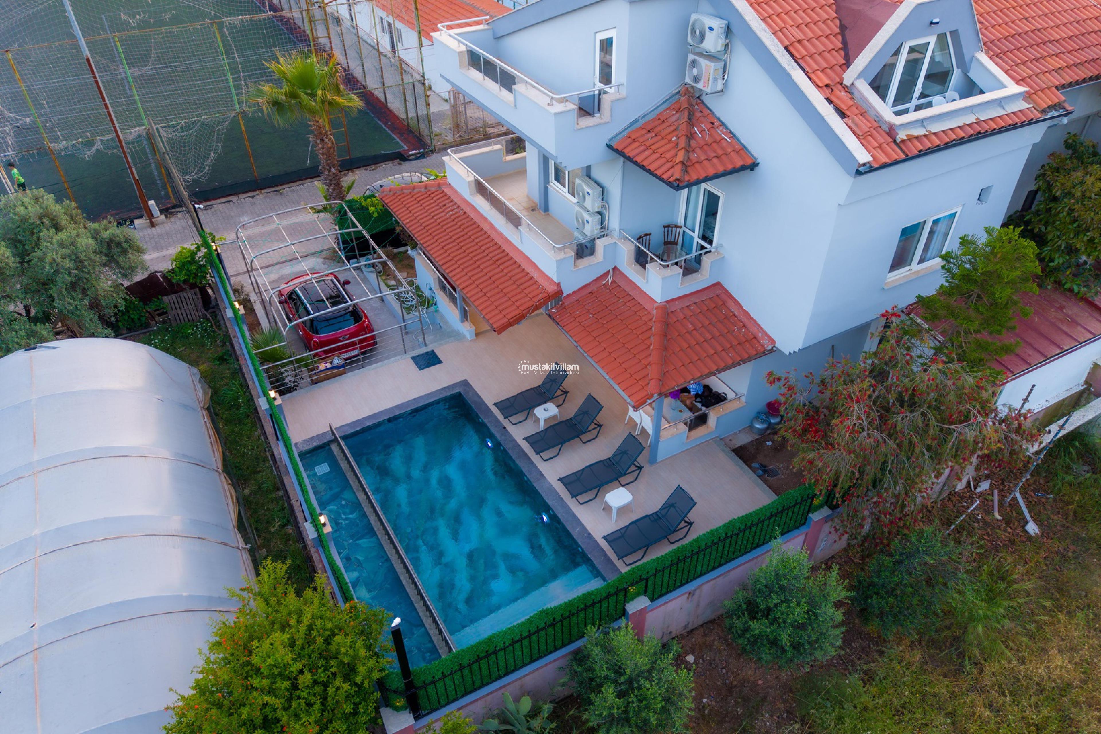 marmaris-armutalan-kiralik-villa-avlu043_5495.jpeg