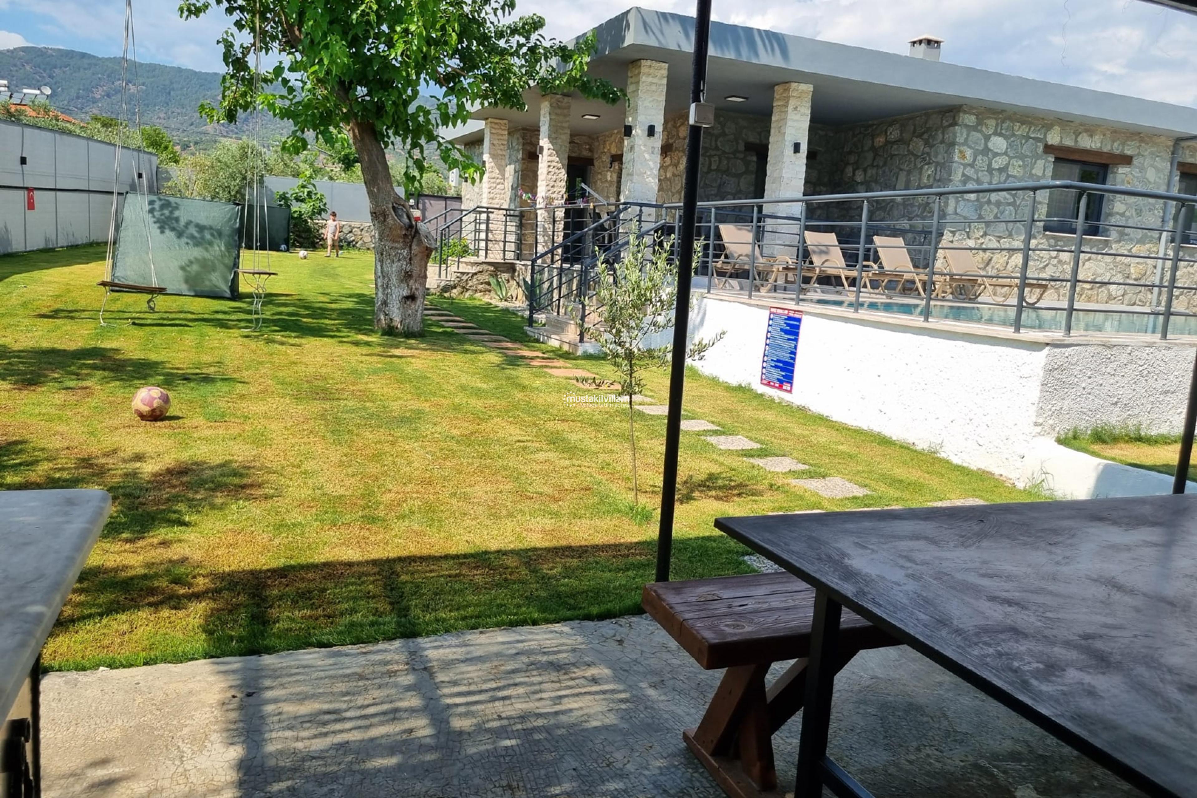esenkoy-fethiye-kiralik-villa-kayras028_2326.jpeg