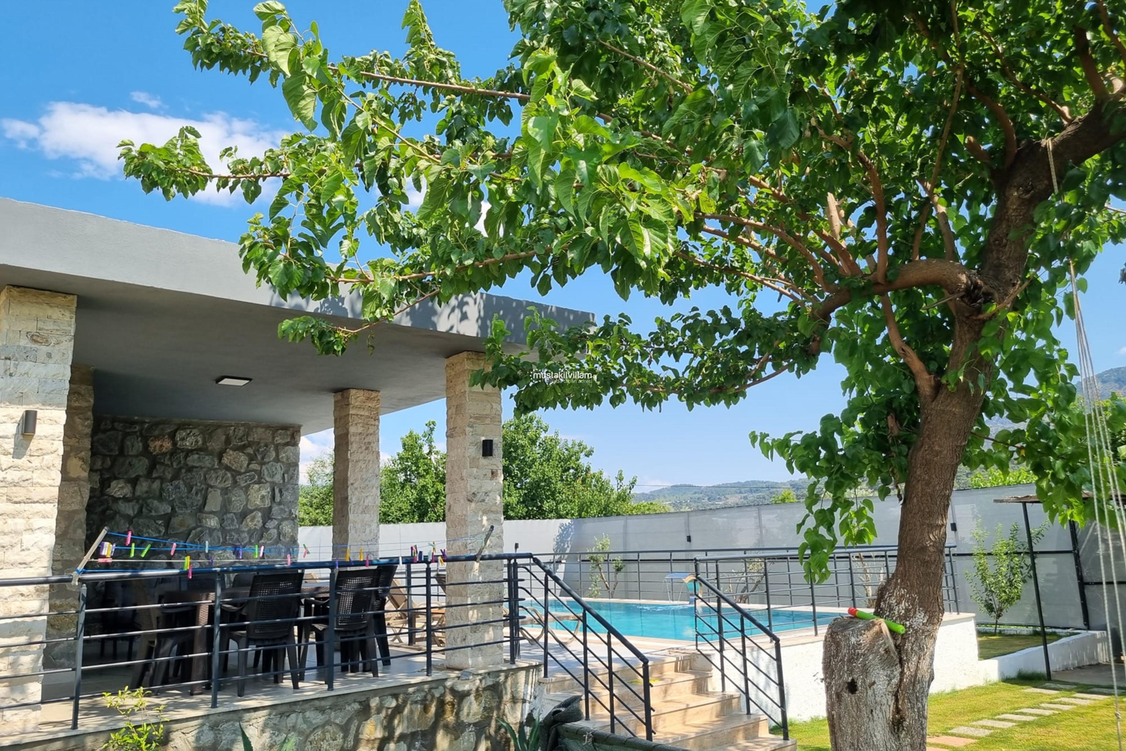 esenkoy-fethiye-kiralik-villa-kayras058_501.jpeg