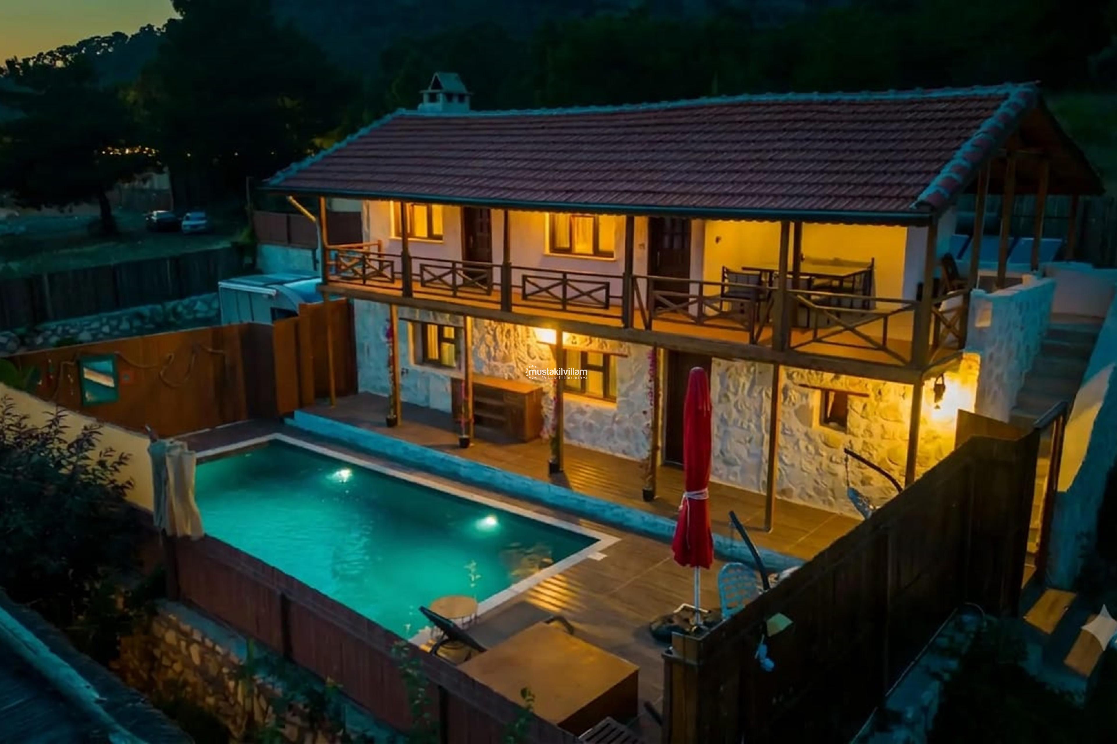 karadere-seydikemer-kiralik-villa-birtan007_5286.jpeg