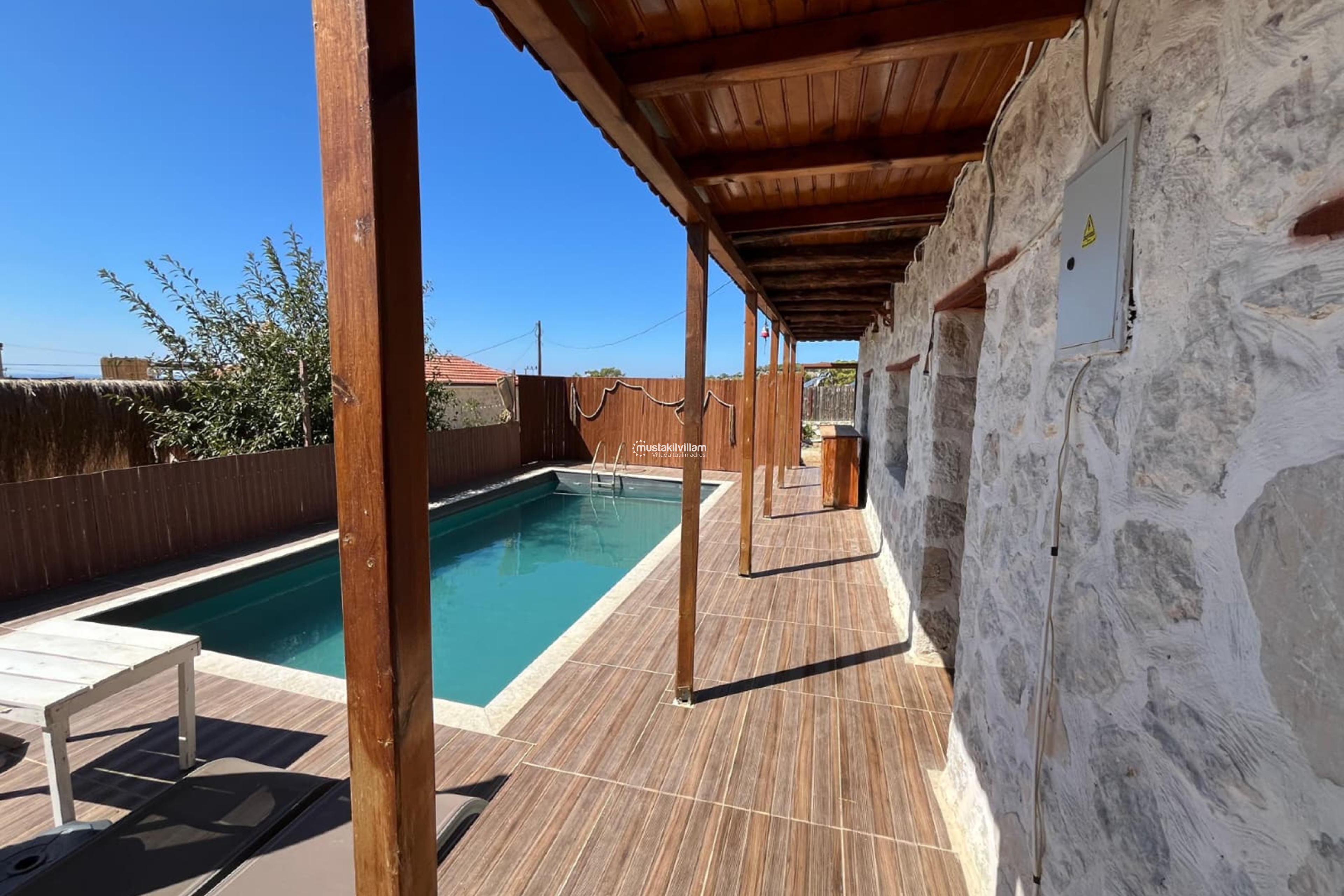 karadere-seydikemer-kiralik-villa-birtan010_3558.jpeg