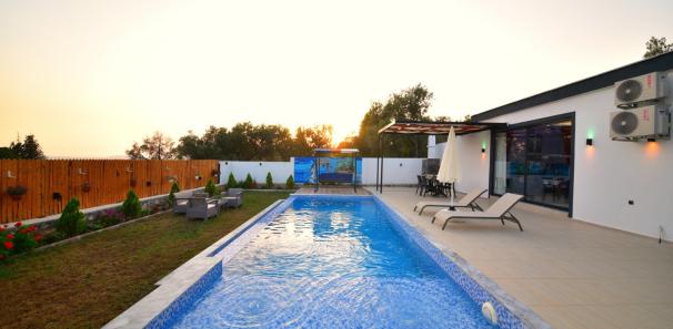 caykoy-kalkan-kiralik-villa-twins006_9698.JPG