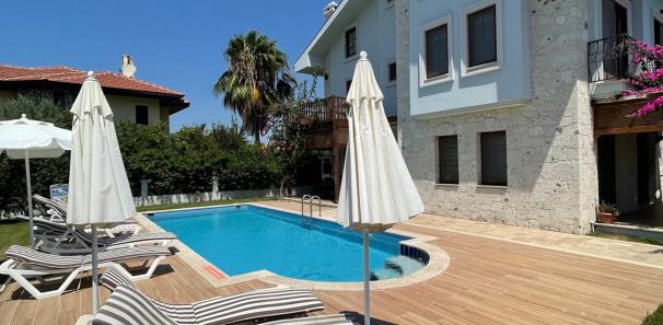 dalyan-villa-steelpen029_390.jpg