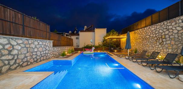 kalkan-villa-city-of-the-night-128_913.jpg