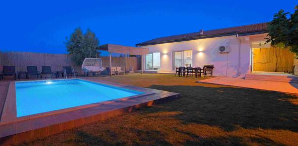 merkez-fethiye-kiralik-villa-liyam-01-55_533.jpeg