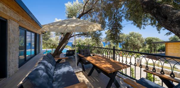 yesilkoy-kalkan-kiralik-villa-olive-muarkuru-13_571.jpg