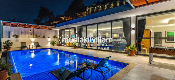 Villa Neon - İslamlar, Kalkan