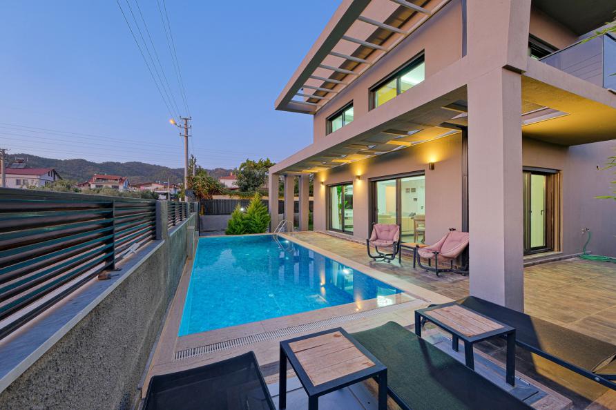 fethiye-villa-elegante-028_966.jpg