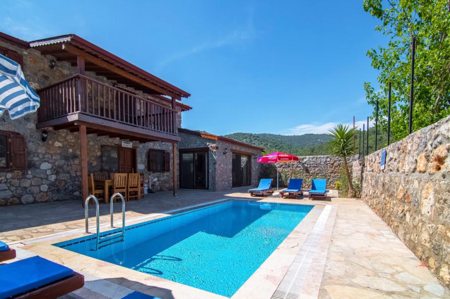 fethiye-villa-stone016_716.jpg